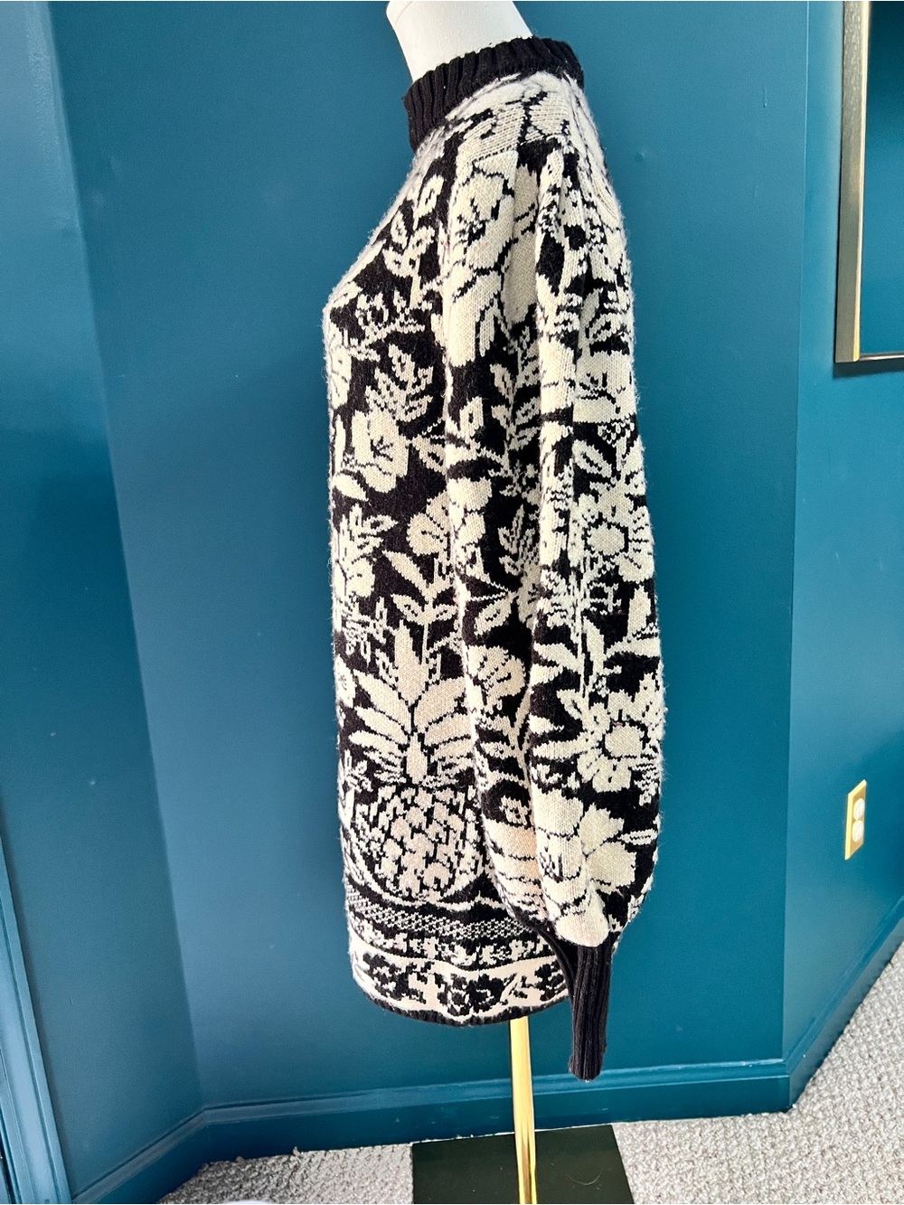 FARM Rio Pineapple Garden Mini Knit Dress. Black & Cream. Balloon sleeves. S - Picture 7 of 13